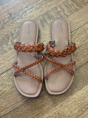 Universal Thread Braided Brown Sandals